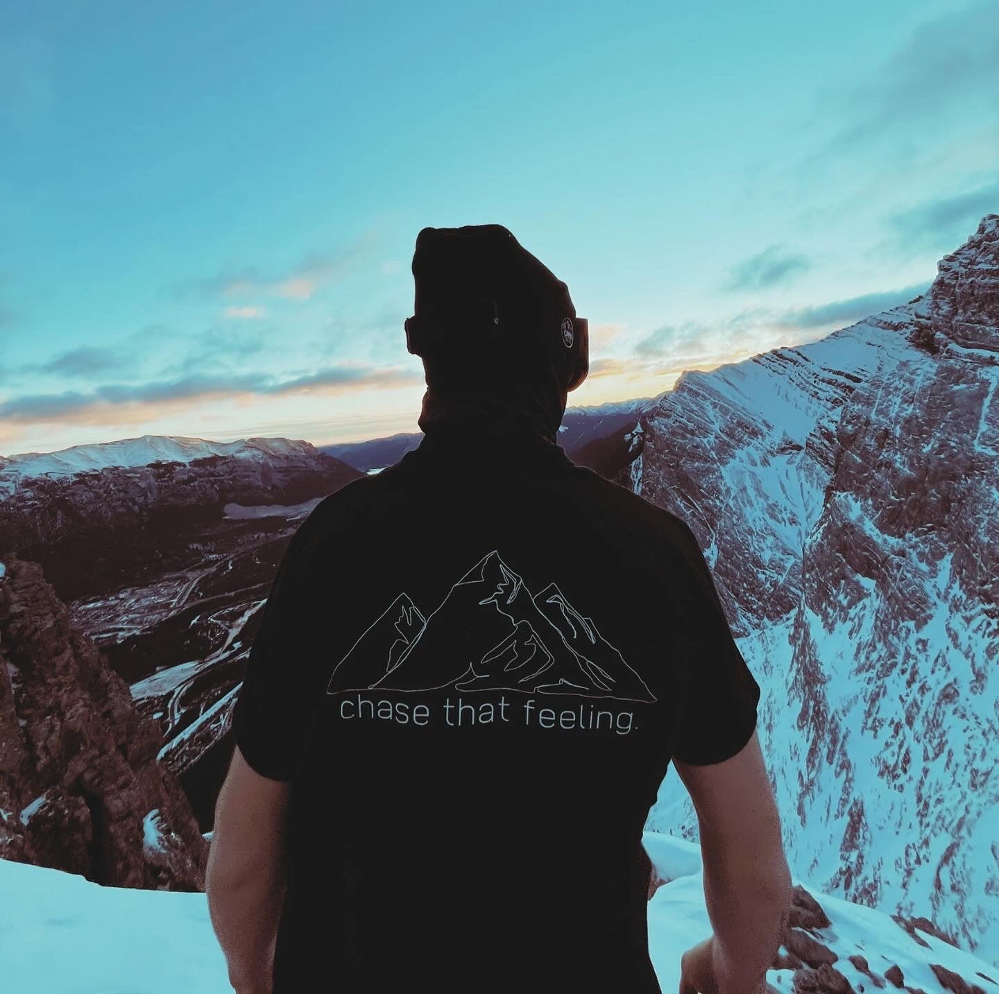 CHASE THAT FEELING t-shirt - black